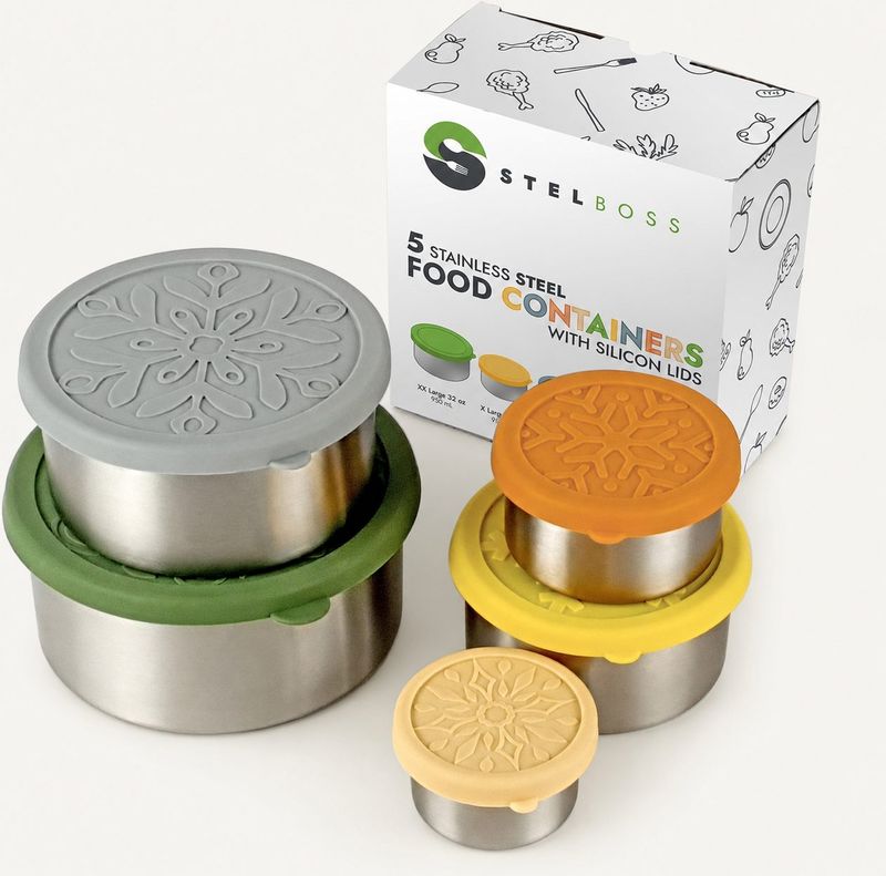 All five Stelboss containers with color-coded silicone lids and retail packaging